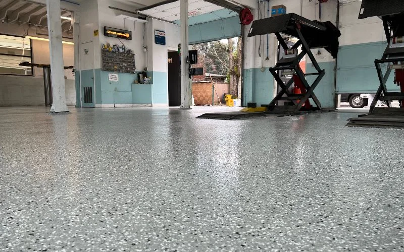 Choosing the Best Garage Floor Paint for Concrete